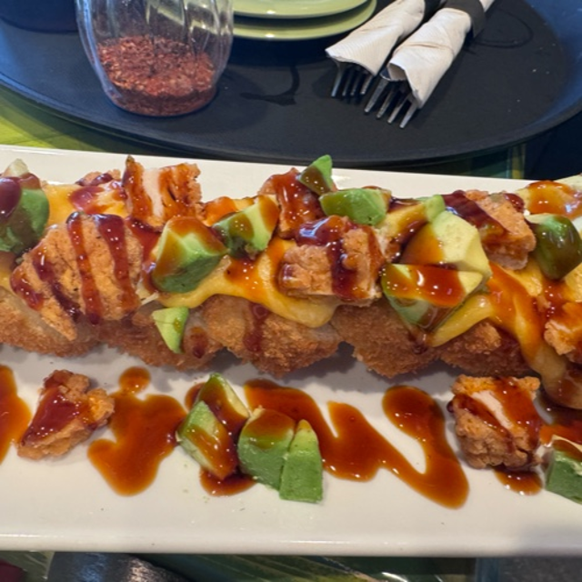 Pollito-Chicken.